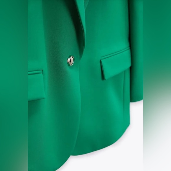 Zara Bright Green Tailored Blazer & Matching Trousers - Picture 11 of 11